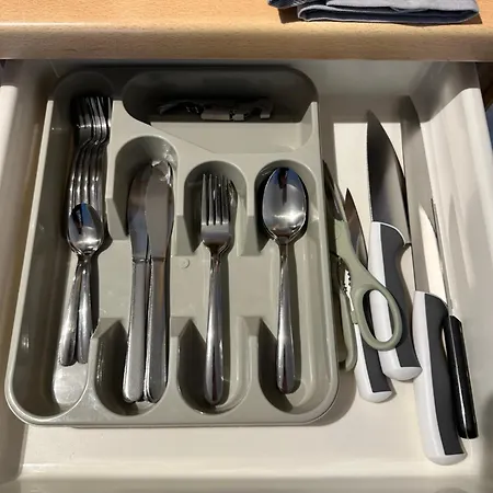 Im Zentrum Von * 伊策霍